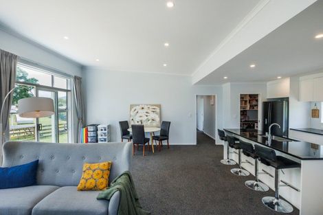 Photo of property in 78 Tamatarau Road, Tokomaru, Palmerston North, 4474