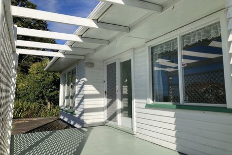 Photo of property in 23 Titirangi Road, New Lynn, Auckland, 0600