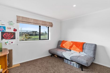 Photo of property in 62 Kenrigg Road, Kinloch, Taupo, 3377