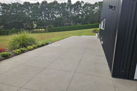 Photo of property in 69a Waikoukou Valley Road, Waimauku, 0882