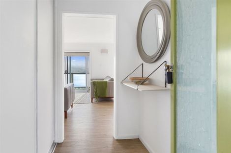 Photo of property in 97 Kahu Road, Paremata, Porirua, 5024