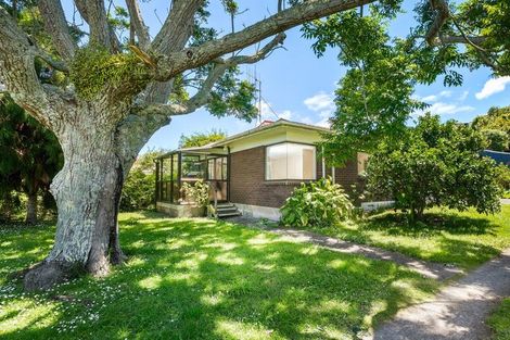 Photo of property in 124 Athenree Road, Athenree, Katikati, 3177