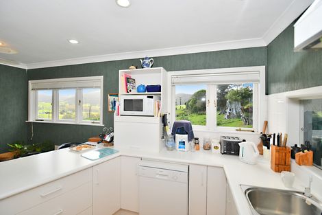 Photo of property in 6b Mountain Road, Kaiwaka, Maungaturoto, 0587