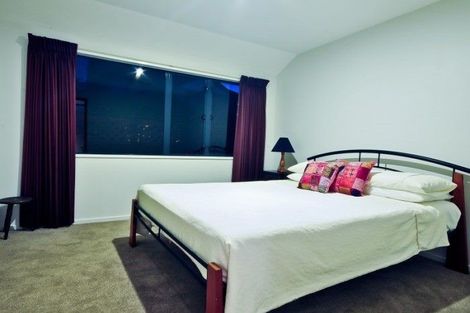 Photo of property in 8 Castlewold Place, Huntington, Hamilton, 3210