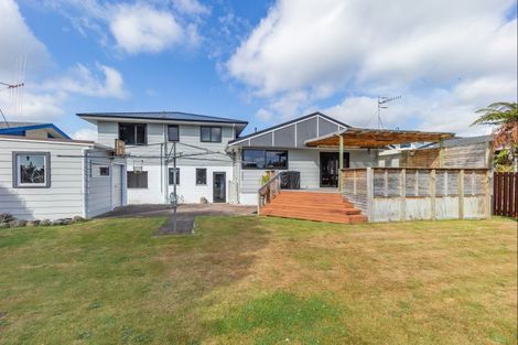 Photo of property in 75 Kennedy Drive, Levin, 5510