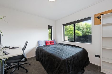 Photo of property in 12a Marjory Close, Broadmeadows, Wellington, 6035