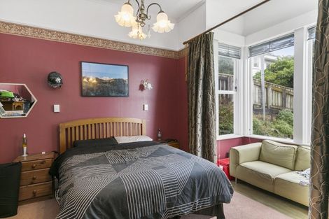 Photo of property in 9 Lerwick Terrace, Melrose, Wellington, 6023