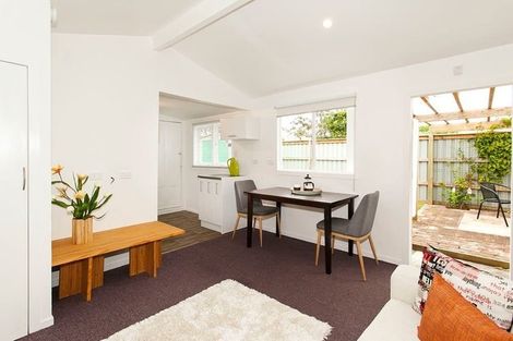 Photo of property in 17 Pandora Place, Pakuranga, Auckland, 2010