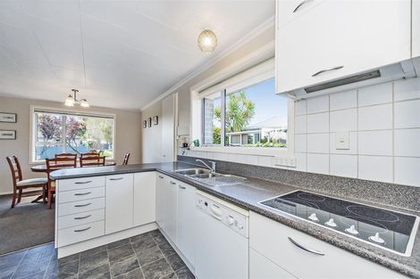 Photo of property in 31 Cardome Street, Bishopdale, Christchurch, 8053