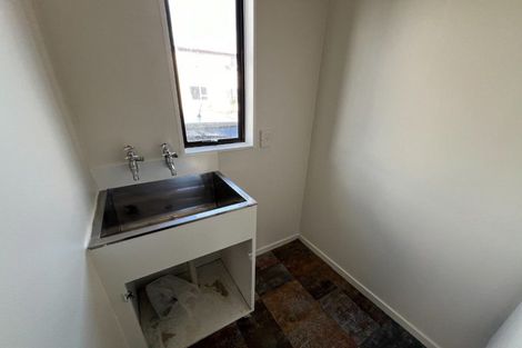 Photo of property in 7/81 Linton Street, West End, Palmerston North, 4410