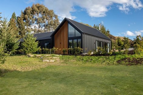 Photo of property in 509 Aubrey Road, Wanaka, 9305
