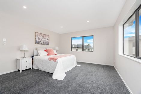 Photo of property in 23 Cirrus Way, Ranui, Auckland, 0612