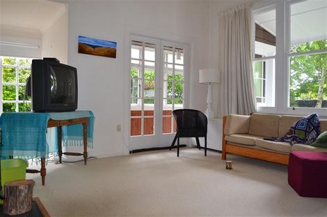 Photo of property in 32 Hereford Street, West End, Palmerston North, 4410