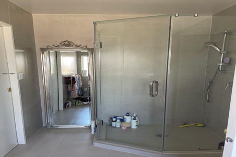 Photo of property in 1/9 Travers Place, Northpark, Auckland, 2013