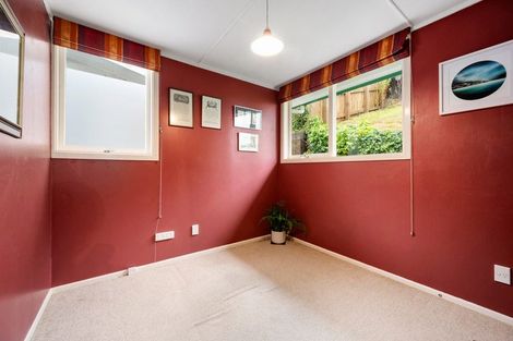 Photo of property in 43 Norwich Street, Wilton, Wellington, 6012