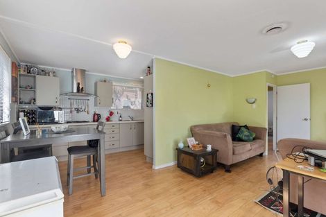 Photo of property in 115b Beach Road, Pahurehure, Papakura, 2113