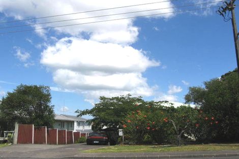 Photo of property in 37 Sycamore Drive, Sunnynook, Auckland, 0620