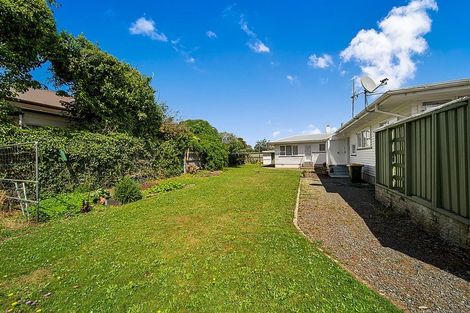 Photo of property in 28 Camberwell Road, Hawera, 4610
