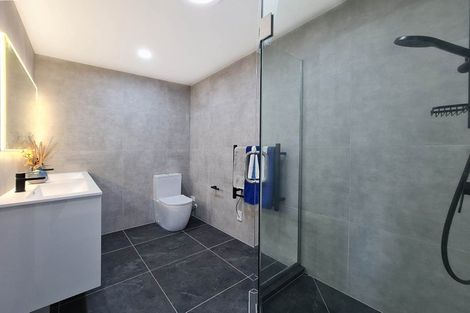 Photo of property in 4 Frontier Lane, Flat Bush, Auckland, 2019