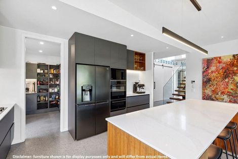 Photo of property in 4 Takahe Lane, Wanaka, 9305