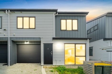 Photo of property in 13c Edinburgh Avenue, Rosehill, Papakura, 2113