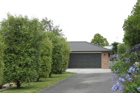 Photo of property in 44 Puriri Road, Pukekohe, 2120