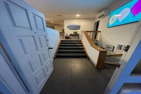 Photo of property in 1/196 Lake Road, Belmont, Auckland, 0622