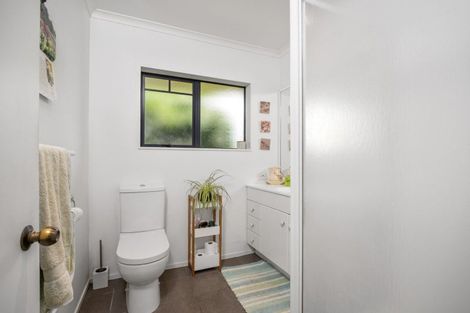 Photo of property in 10 Finlayson Place, Welcome Bay, Tauranga, 3112