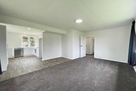 Photo of property in 21 Miro Street, Merrilands, New Plymouth, 4312