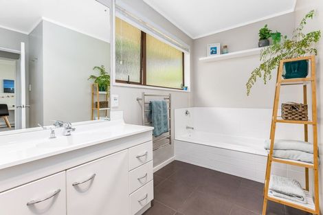Photo of property in 9 Ayton Drive, Whitby, Porirua, 5024