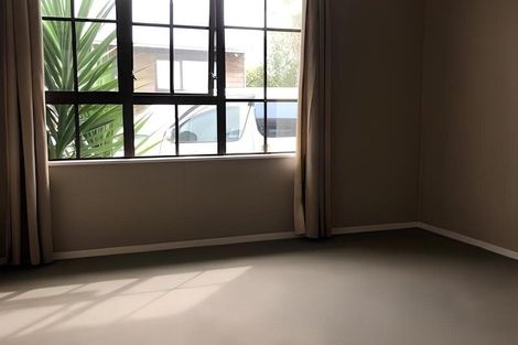 Photo of property in 45 Gilbass Avenue, Hamilton Lake, Hamilton, 3204