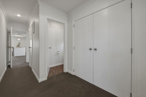 Photo of property in 30 Angela Place, Kinloch, Taupo, 3377