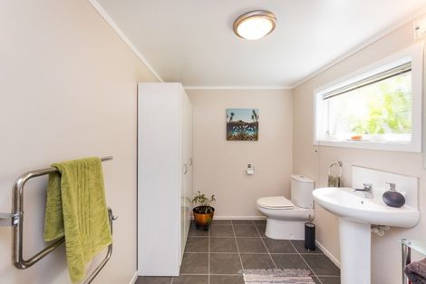 Photo of property in 15 Pirinoa Street, Feilding, 4702