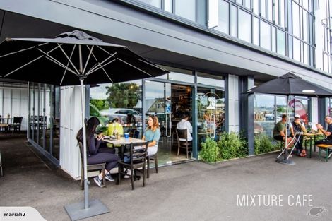 Photo of property in 2-06/424 Maunganui Road, Mount Maunganui, 3116