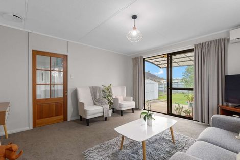 Photo of property in 3 Wakefield Street, Awapuni, Palmerston North, 4412