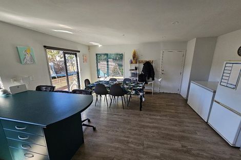 Photo of property in 1 Ridley Green, Churton Park, Wellington, 6037