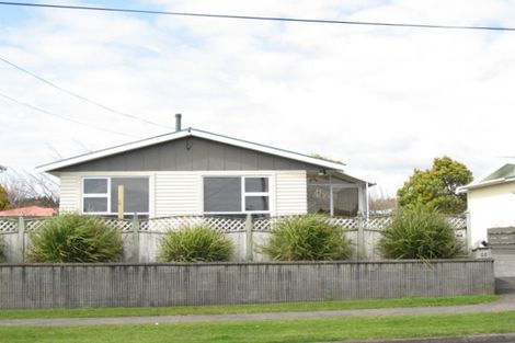Photo of property in 34 Murray Street, Bell Block, New Plymouth, 4312