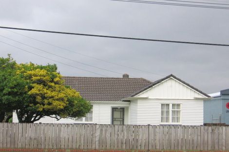 Photo of property in 37 Randwick Road, Moera, Lower Hutt, 5010