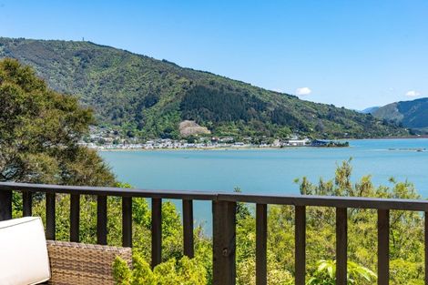 Photo of property in 253 Queen Charlotte Drive, Havelock, Picton, 7281