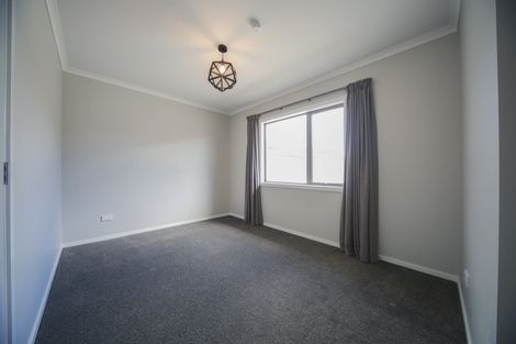 Photo of property in 24 Poplar Grove, Feilding, 4702