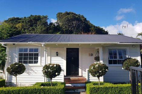 Photo of property in 23 Awanui Street, Merrilands, New Plymouth, 4312
