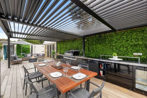 Photo of property in 13 Holiday Crescent, Mangawhai Heads, Mangawhai, 0505