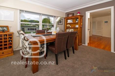Photo of property in 7 Iorangi Place, Hillpark, Auckland, 2102