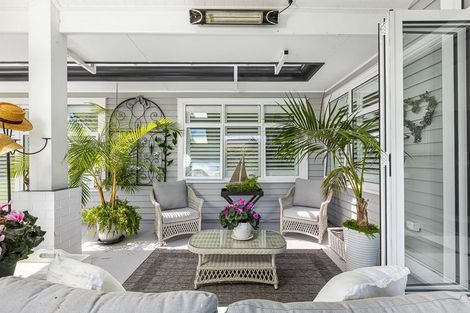 Photo of property in 66 Matakana Valley Road, Matakana, Warkworth, 0985