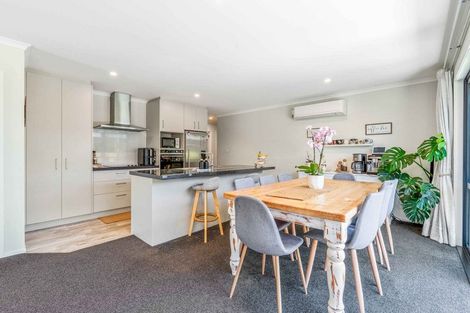 Photo of property in 4 Plate Lane, Papamoa, 3118