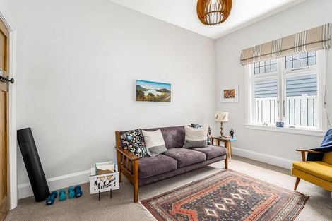 Photo of property in 61 Oroua Street, Eastbourne, Lower Hutt, 5013