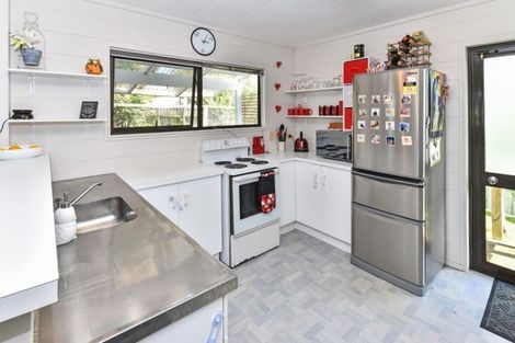 Photo of property in 2/17 Leaming Place, Clarks Beach, 2122