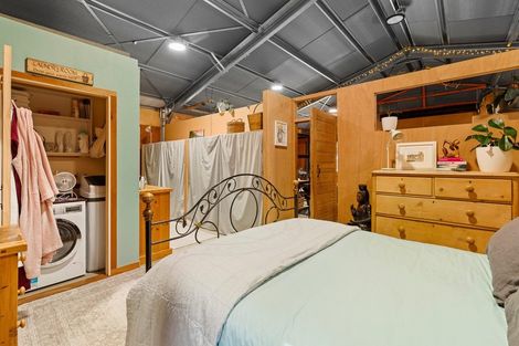 Photo of property in 411a Maori Point Road, Tarras, Cromwell, 9383