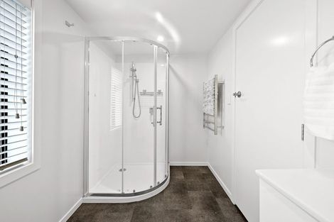 Photo of property in 9a Bretton Terrace, Hillcrest, Hamilton, 3216