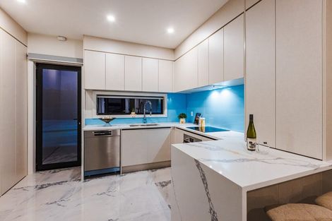 Photo of property in 15/21 Hazards Road, Weymouth, Auckland, 2103